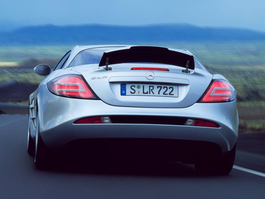  Mercedes-Benz SLR McLaren 2003 года  (фото 305 из 319)